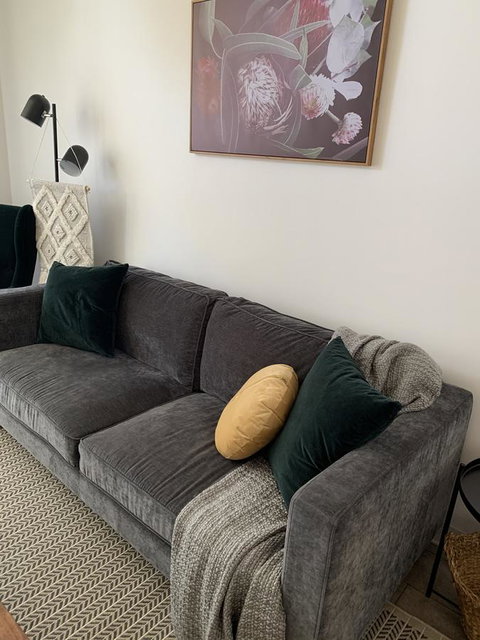 Sunshine Four - Darwin Holiday 1