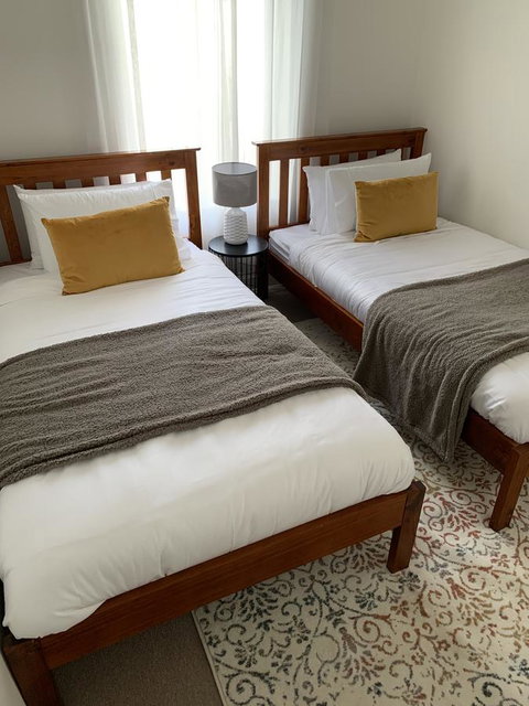 Sunshine Four - Darwin Holiday 36