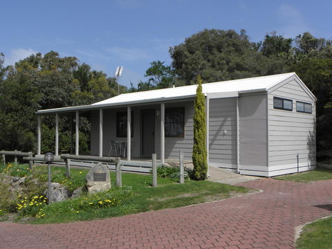 Lakeside Tourist Park - Darwin Holiday 1