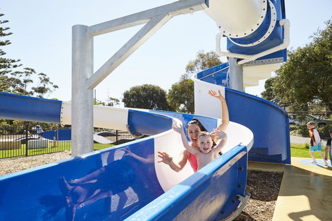 NRMA Victor Harbor Beachfront Holiday Park - Darwin Holiday 19