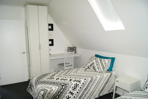 Cloisters Of Kalangadoo - Darwin Holiday 25