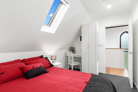 Cloisters Of Kalangadoo - Darwin Holiday 9