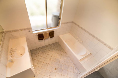 Limestone Ridge - Darwin Holiday 15