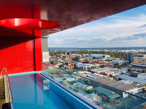 CENTRAL ESCAPE 2 BEDROOM @ ADELAIDE CBD - Darwin Holiday 12