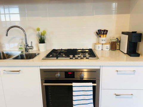 CENTRAL ESCAPE 2 BEDROOM @ ADELAIDE CBD - Darwin Holiday 8