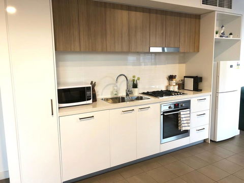 CENTRAL ESCAPE 2 BEDROOM @ ADELAIDE CBD - Darwin Holiday 7