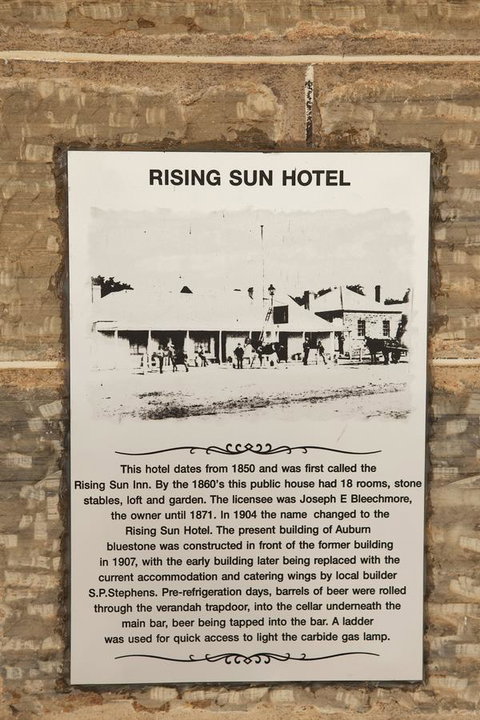 The Rising Sun Hotel - Darwin Holiday 3