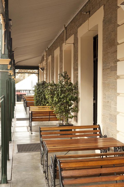 The Rising Sun Hotel - Darwin Holiday 1