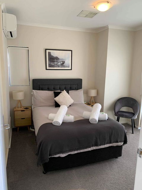Holdfast Shores Apartments - Darwin Holiday 2