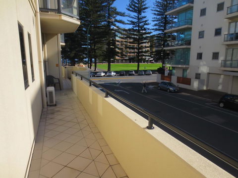 Holdfast Shores Apartments - Darwin Holiday 13