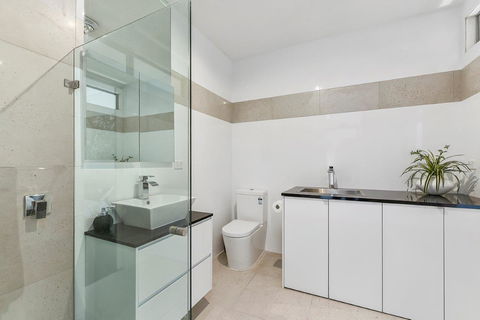 KENNEDY EXECUTIVE TOWNHOUSE - Darwin Holiday 5