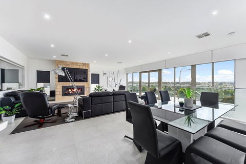 KENNEDY EXECUTIVE TOWNHOUSE - Darwin Holiday 3