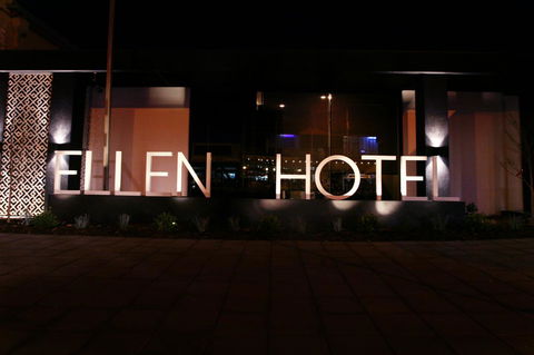 Ellen Hotel - Darwin Holiday 24