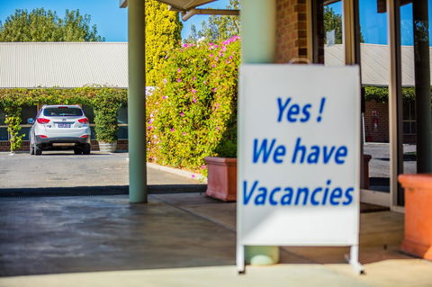 Country Roads Motor Inn Naracoorte - Darwin Holiday 22