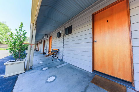 Country Roads Motor Inn Naracoorte - Darwin Holiday 31