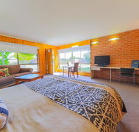Country Roads Motor Inn Naracoorte - Darwin Holiday