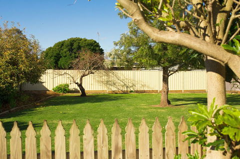 Ruby\'s Cottage - Darwin Holiday 21