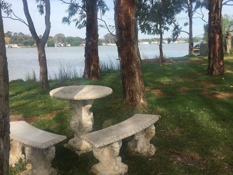 Murray Bridge Riverview Cabin - Darwin Holiday 4