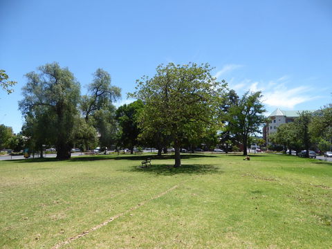ADELAIDE CENTRAL APARTMENT - 3BR, 2BATH & CARPARK - Darwin Holiday 31