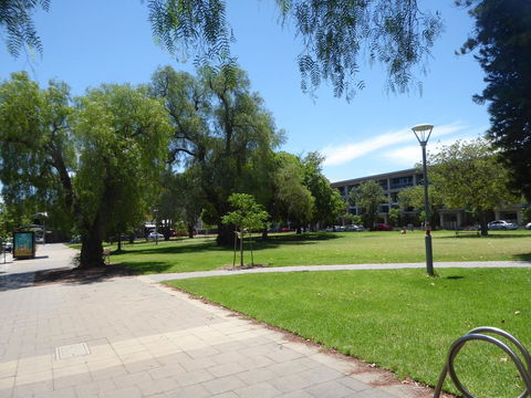 ADELAIDE CENTRAL APARTMENT - 3BR, 2BATH & CARPARK - Darwin Holiday 32