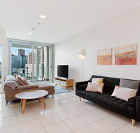 Stylish and comfortable views over Gouger St - Darwin Holiday