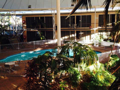 Nightcap At Roxby Downs - Darwin Holiday 9