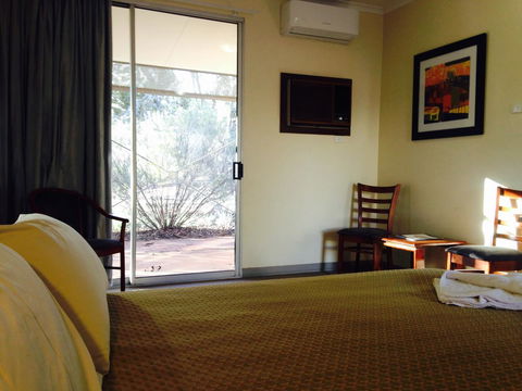 Nightcap At Roxby Downs - Darwin Holiday 4