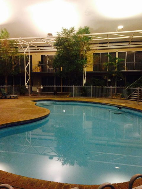 Nightcap At Roxby Downs - Darwin Holiday 16