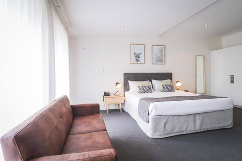 Manna By Haus - Darwin Holiday 12