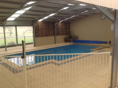 Breakaway Farmstay - Darwin Holiday 4