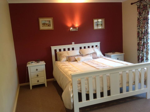 Breakaway Farmstay - Darwin Holiday 0