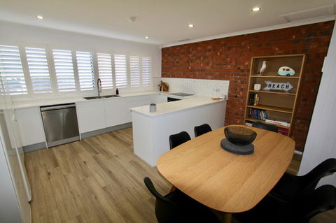 Southern Sands\' Beachfront Apartment - Darwin Holiday 7