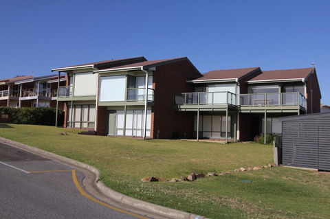 Southern Sands\' Beachfront Apartment - Darwin Holiday 1