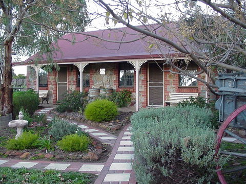 Langmeil Cottages - Darwin Holiday 10