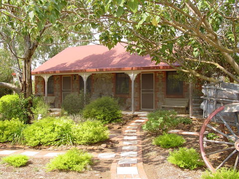 Langmeil Cottages - Darwin Holiday 9