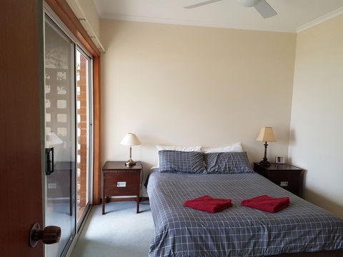 Barmera Lake Resort Motel - Darwin Holiday 8