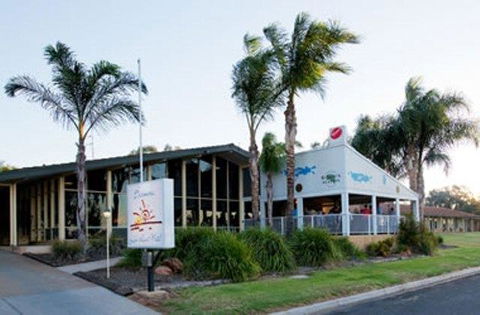 Barmera Lake Resort Motel - Darwin Holiday 1