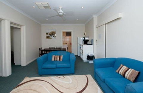 Barmera Lake Resort Motel - Darwin Holiday 23