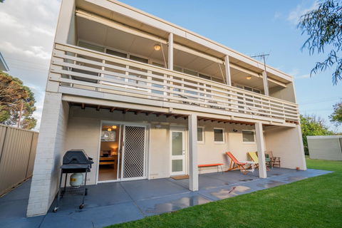 Aldinga Beach Break - C21 SouthCoast Holidays - Darwin Holiday 13