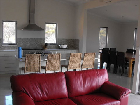 Saar River House - Darwin Holiday 13