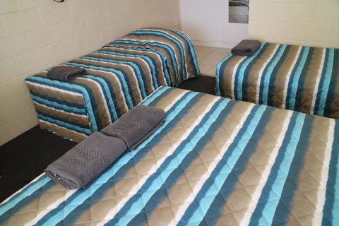 Renmark Motor Inn - Darwin Holiday 22