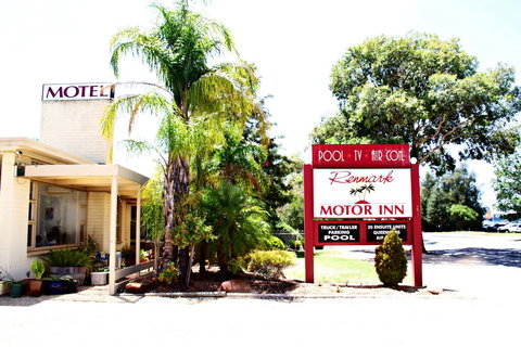 Renmark Motor Inn - Darwin Holiday 8