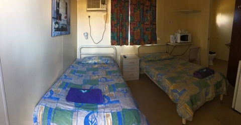 A1Cabins - Darwin Holiday 4