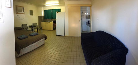A1Cabins - Darwin Holiday 3
