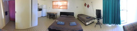 A1Cabins - Darwin Holiday 0