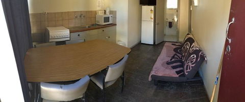 A1Cabins - Darwin Holiday 1