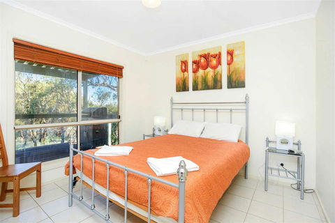 Cabernet Cottage - Darwin Holiday 3
