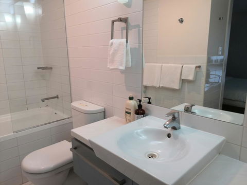 Oaks Horizon+city View+free Parking - Darwin Holiday 13