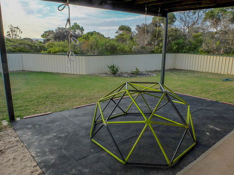 Seacroft - Darwin Holiday 31