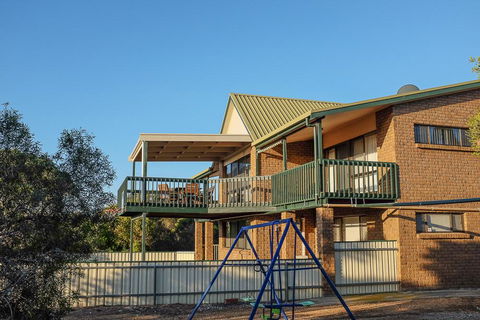 Seacroft - Darwin Holiday 26